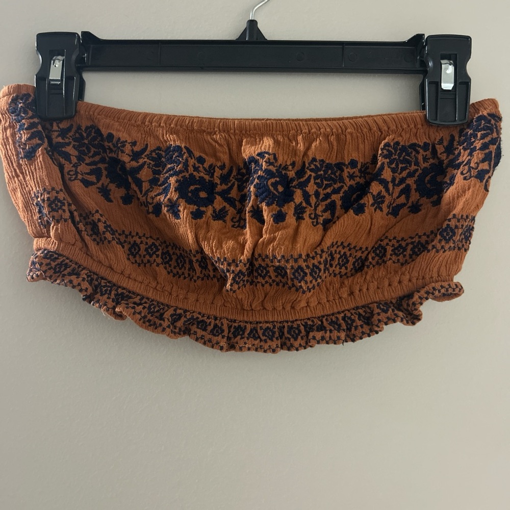Embroidered Women's Shorts - Tan and Blue